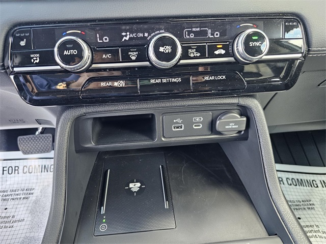2025 Honda Pilot Touring photo 24