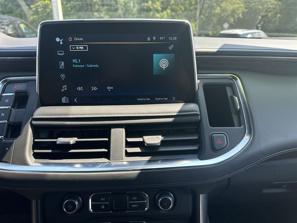 2023 Chevrolet Tahoe LT photo 25