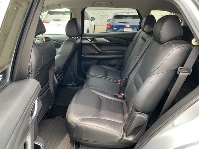 2019 Mazda CX-9 Touring photo 23