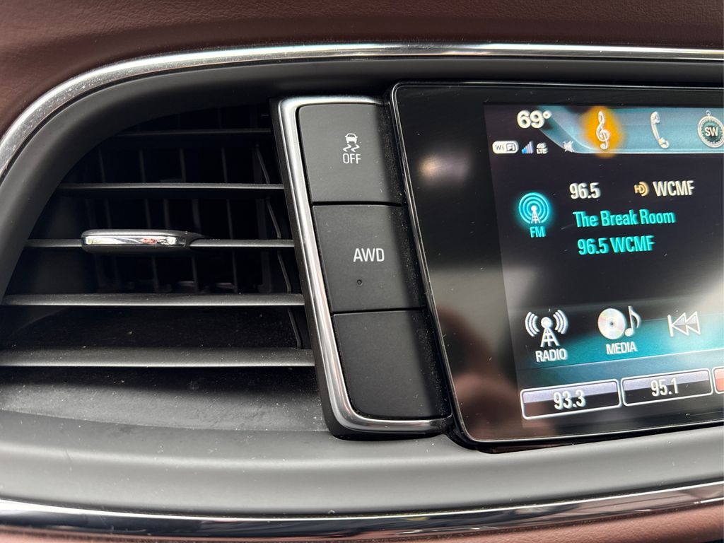 2018 Buick Enclave Avenir photo 35