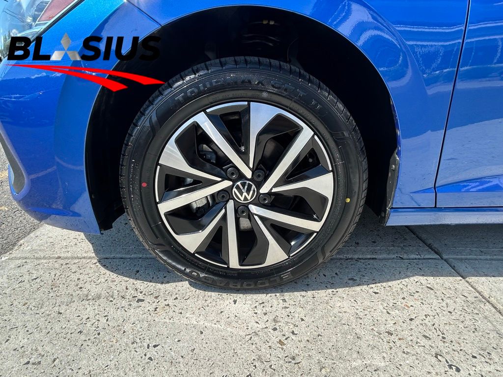 2024 Volkswagen Jetta 1.5T S photo 5