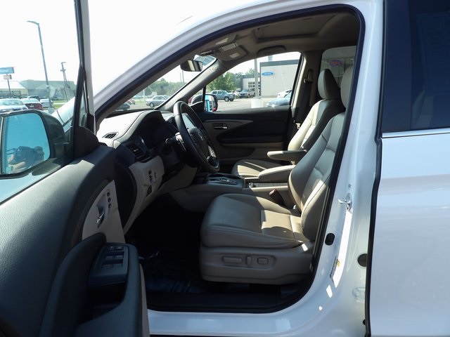2022 Honda Ridgeline RTL photo 15