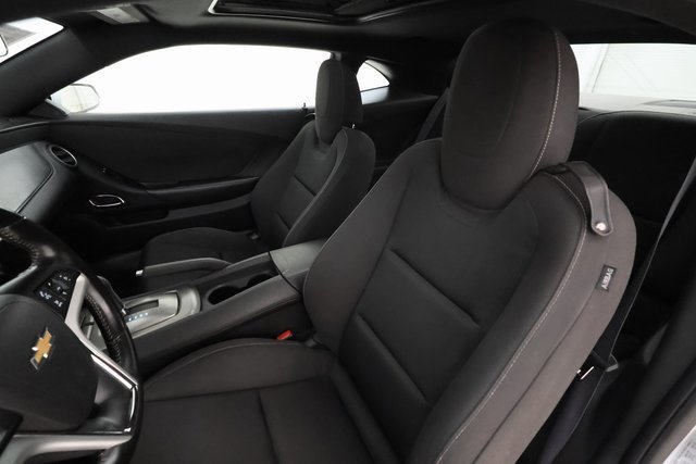2015 Chevrolet Camaro 1LT photo 9