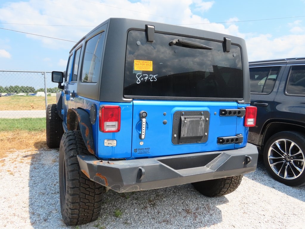 2014 Jeep Wrangler Unlimited Freedom photo 16