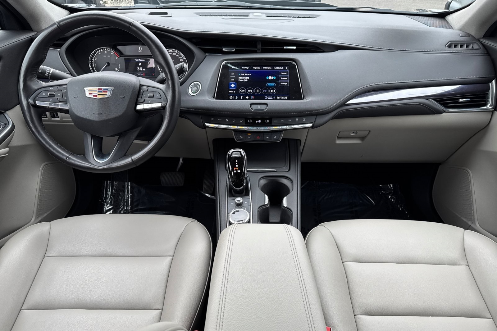 2023 Cadillac XT4 Luxury photo 12