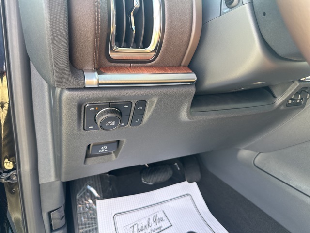 2025 Ford Expedition King Ranch MAX photo 39
