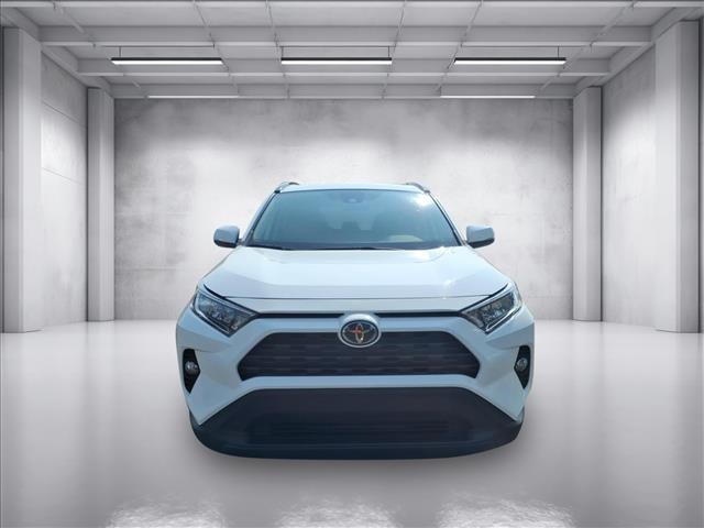 2021 Toyota RAV4 XLE photo 7
