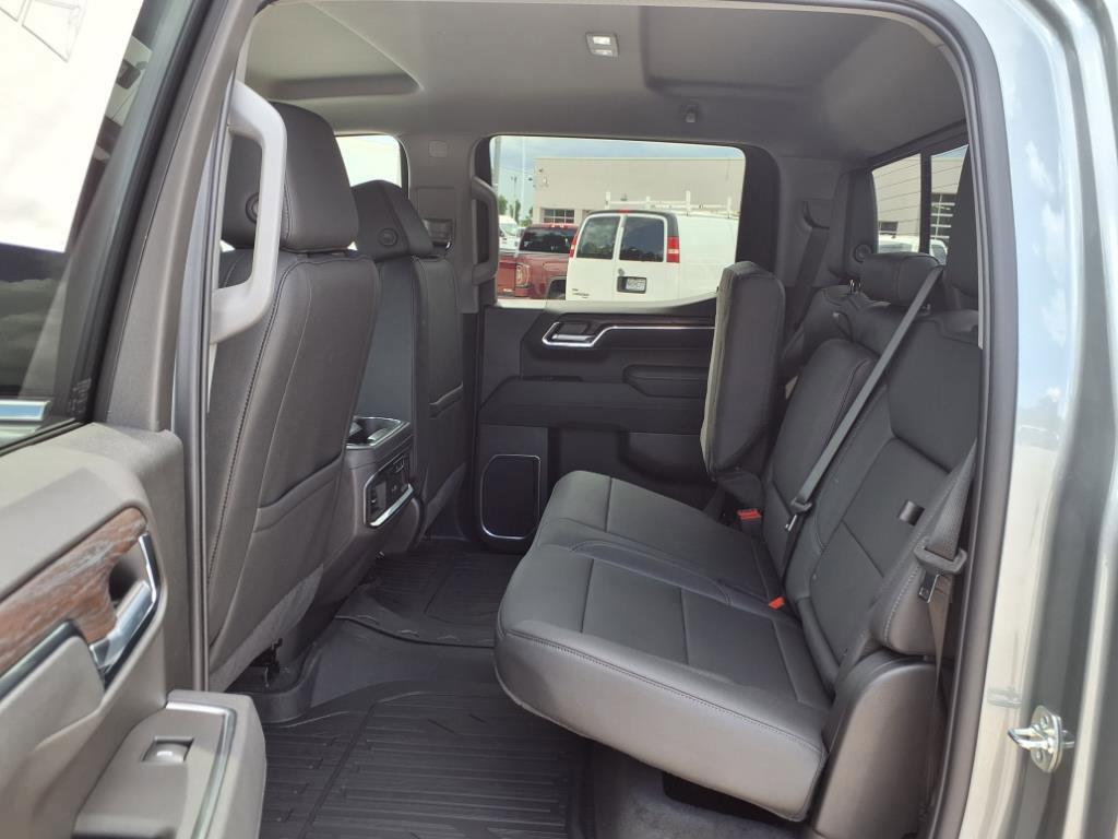 2025 Gmc Sierra SLT photo 20