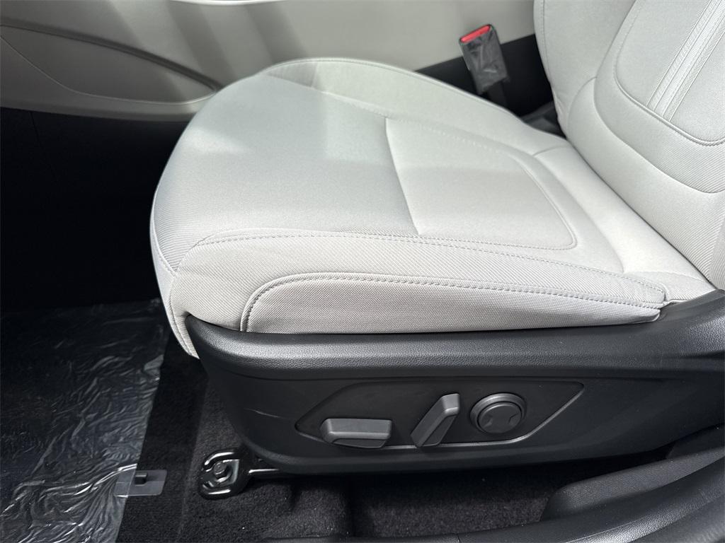 2026 Hyundai Tucson SEL photo 10