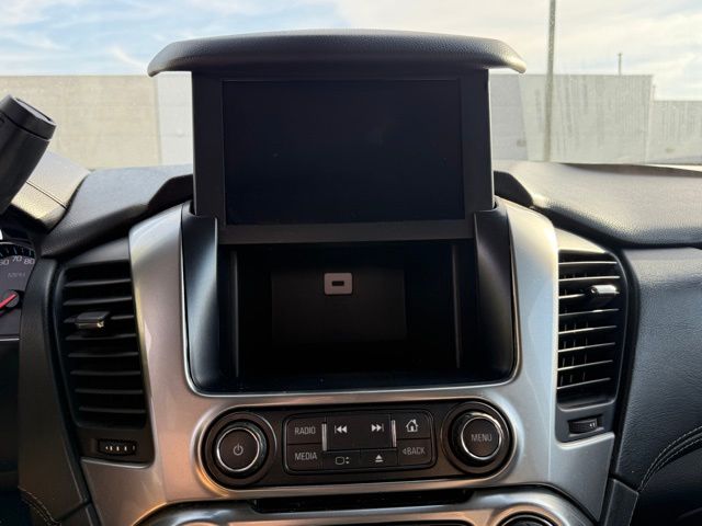 2019 Chevrolet Tahoe LS photo 13