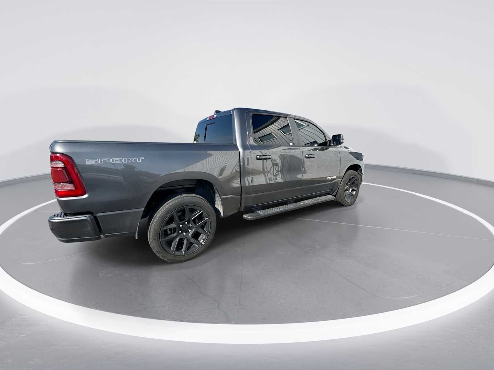 2023 Ram 1500 Laramie photo 8