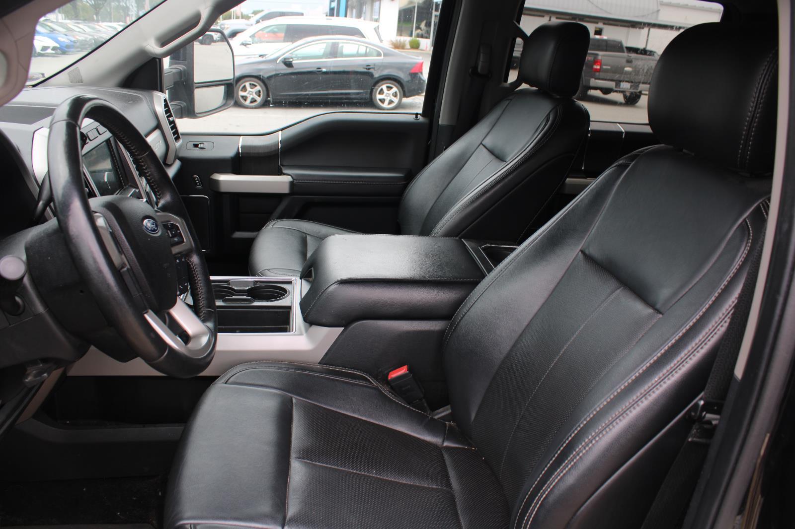 2020 Ford F-250 Lariat photo 8