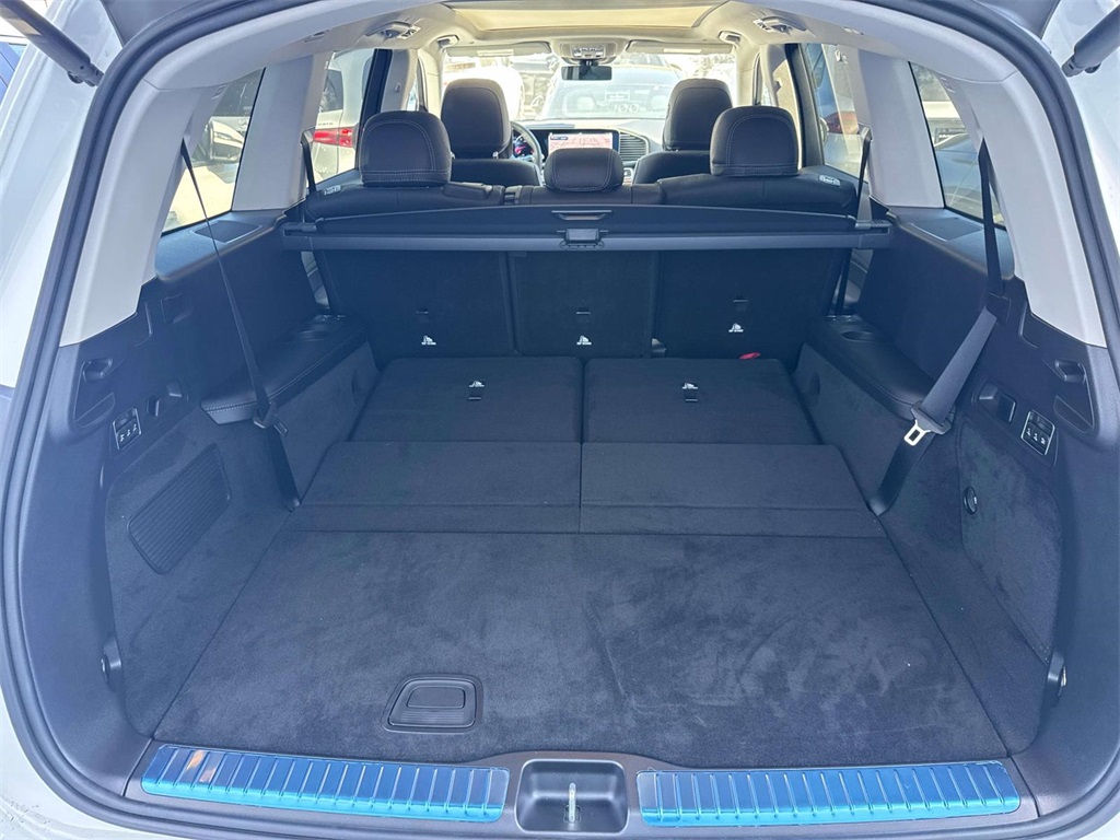 2026 Mercedes Benz GLS 450 4MATIC photo 6