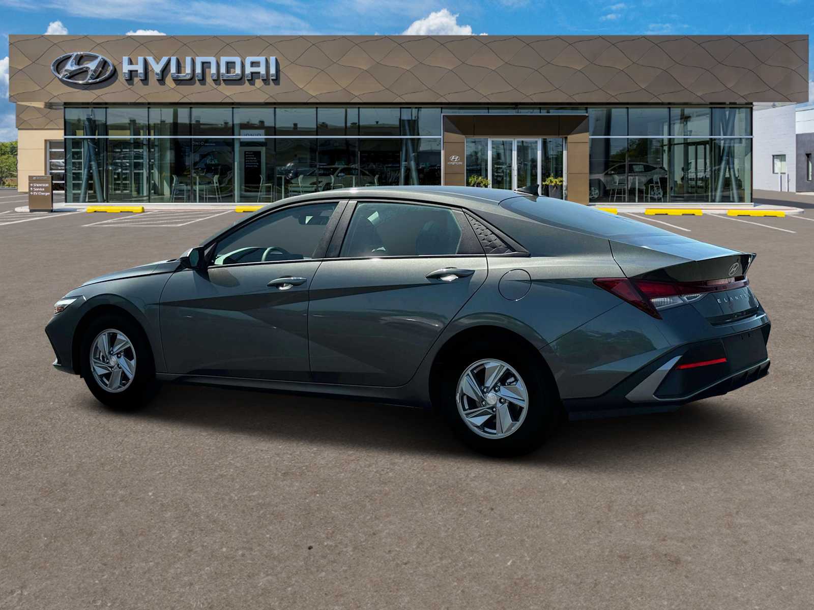 2025 Hyundai Elantra SE photo 3