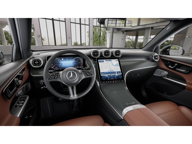 2025 Mercedes Benz GLC 350e 4MATIC photo 3