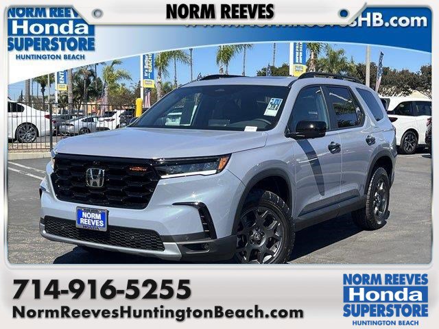 2025 Honda Pilot TrailSport's photo