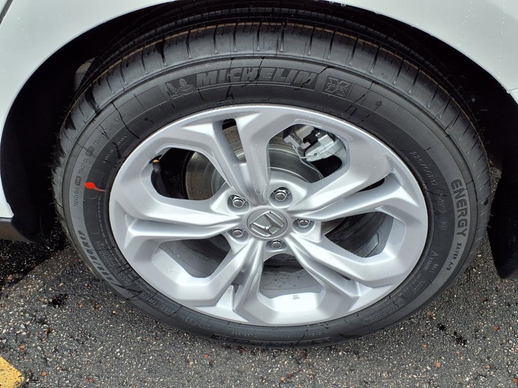 2025 Honda Accord LX photo 11