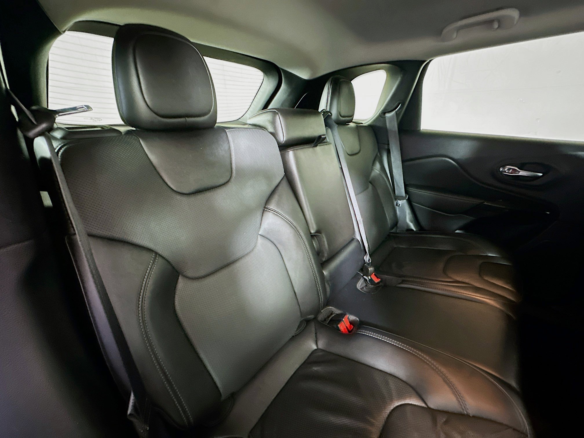 2023 Jeep Cherokee Altitude photo 21