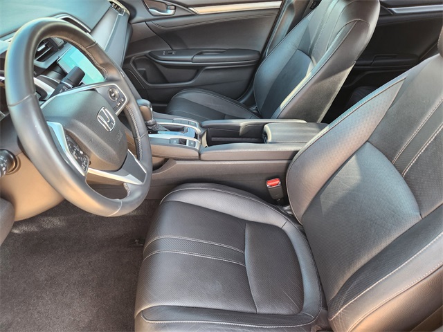 2017 Honda Civic Touring photo 11