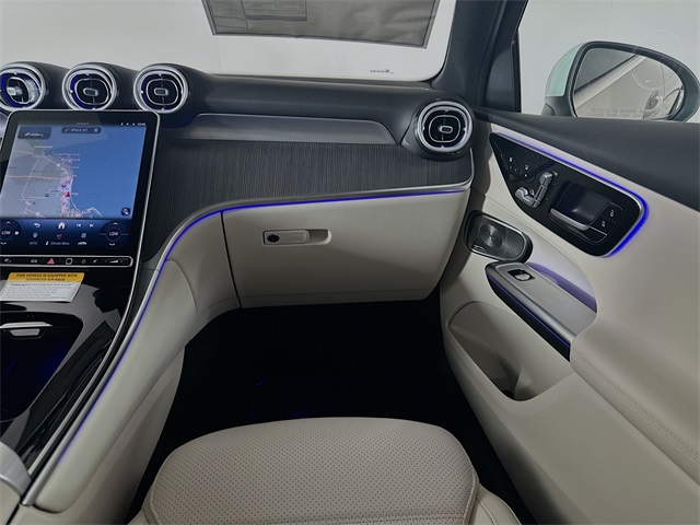 2026 Mercedes Benz GLC 300 photo 20