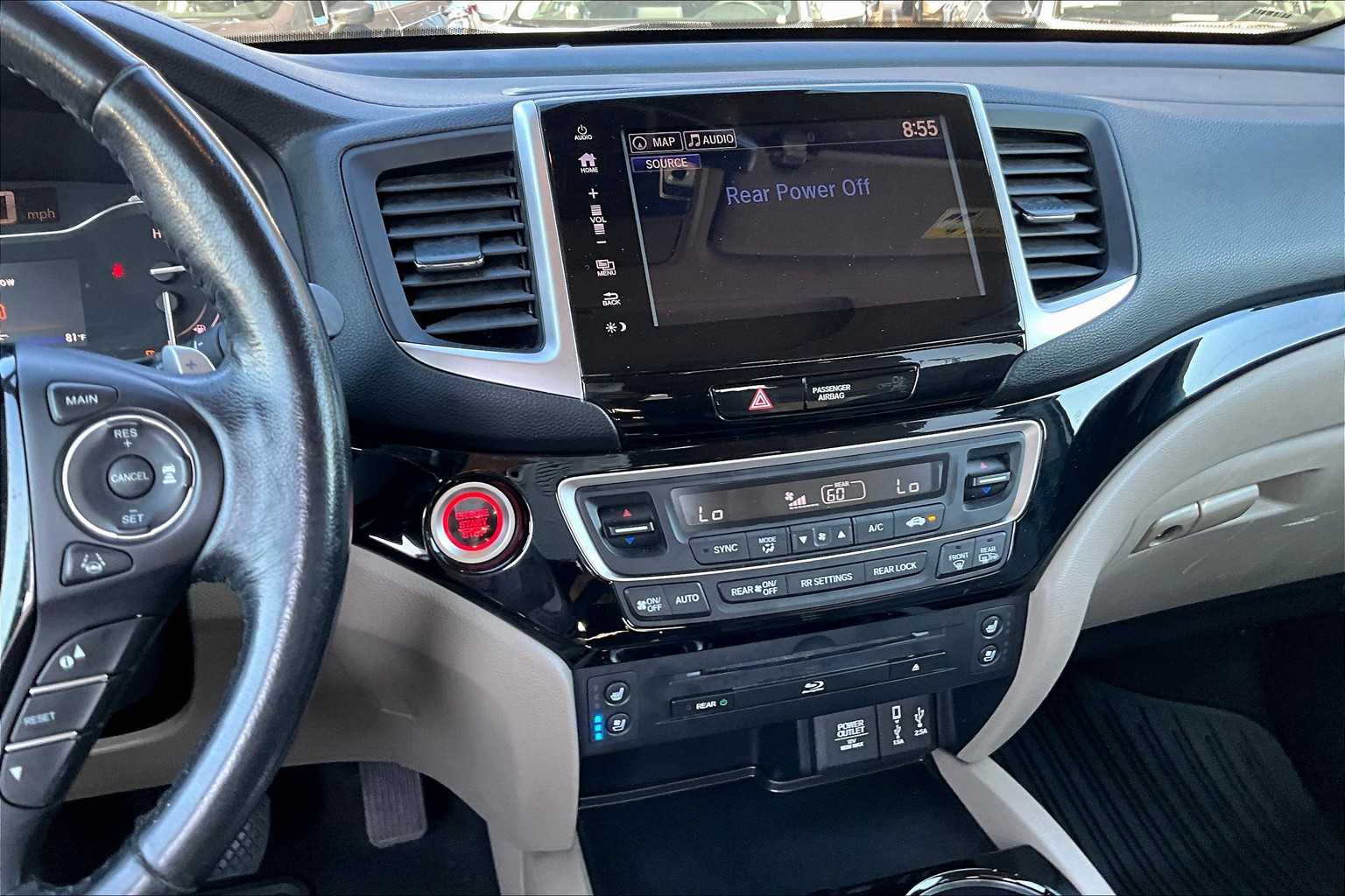 2018 Honda Pilot Elite photo 6