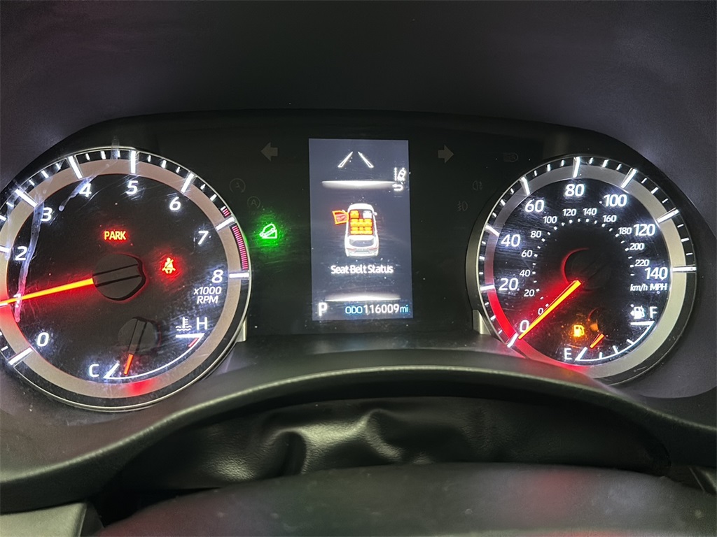 2021 Toyota Highlander L photo 7
