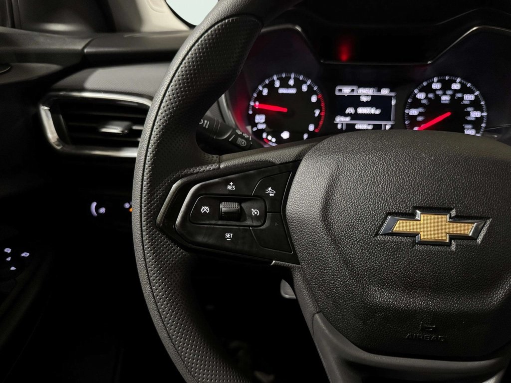 2023 Chevrolet Trailblazer LT photo 16
