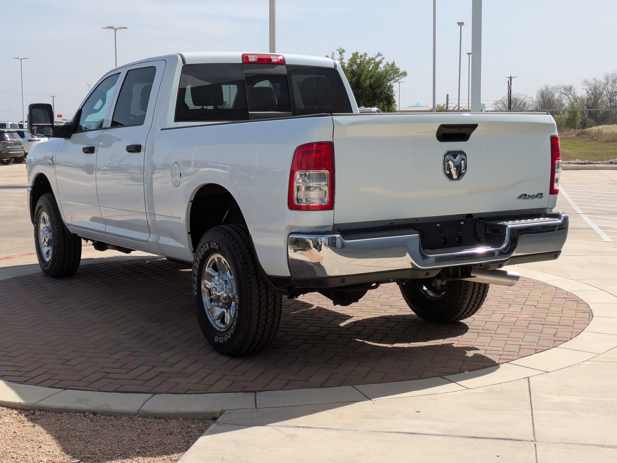 2024 Ram 2500 Tradesman photo 5