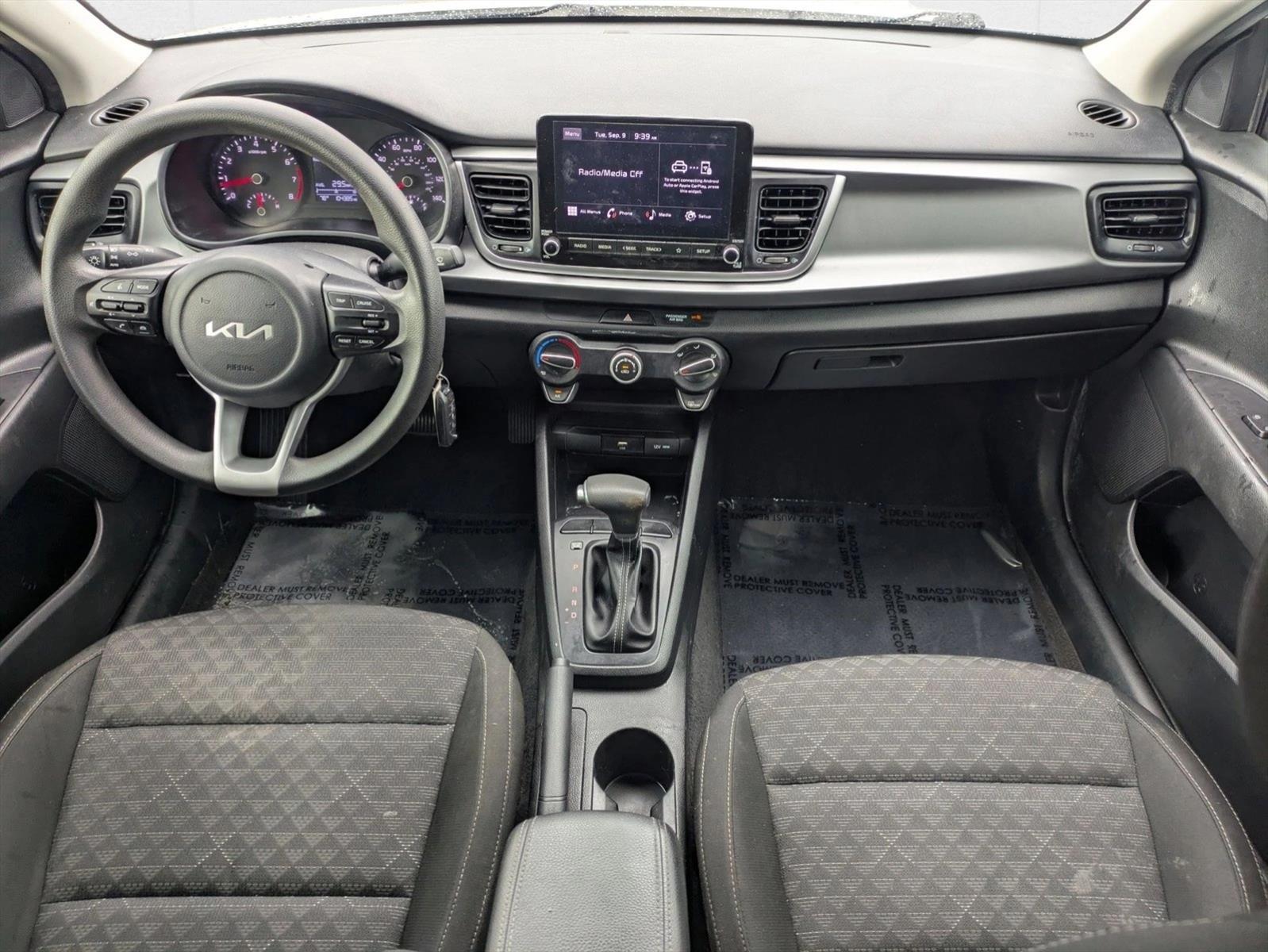 2022 Kia Rio S photo 14