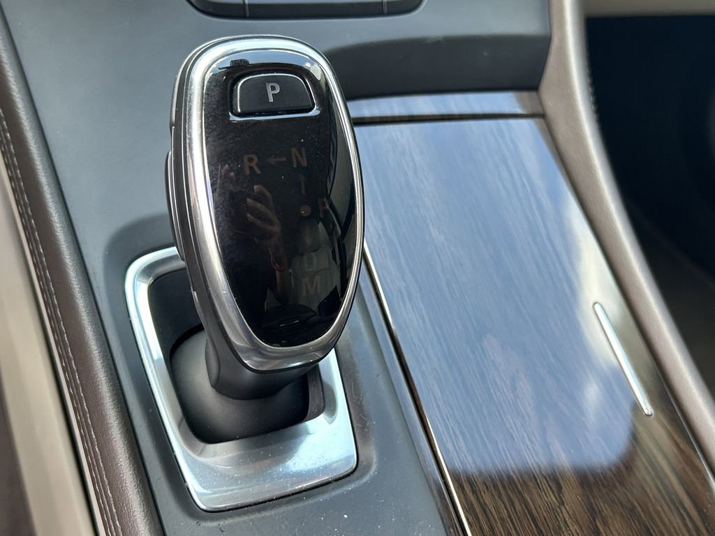 2017 Buick LaCrosse Essence photo 22