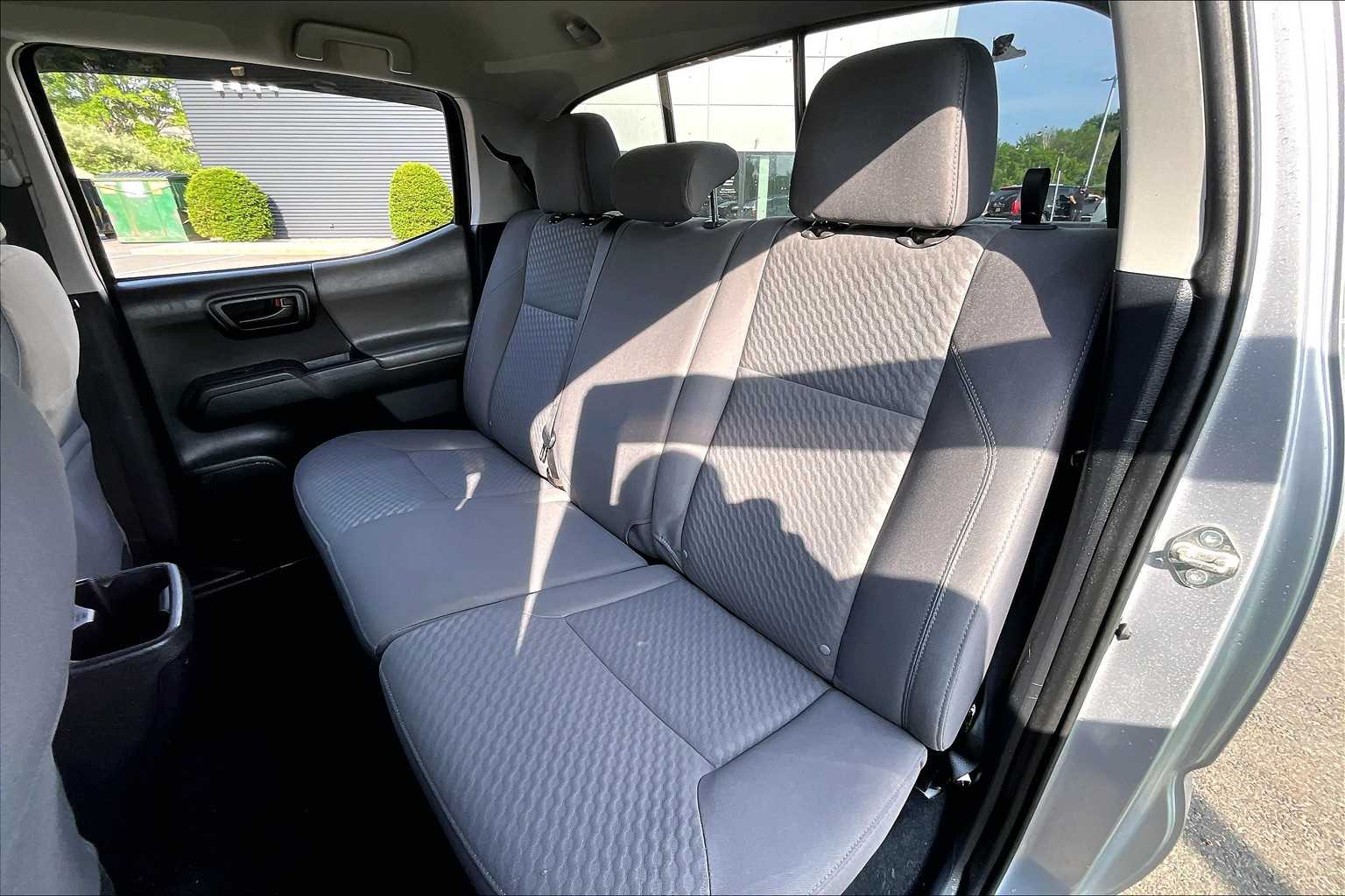 2020 Toyota Tacoma SR5 Double Cab V6 photo 20