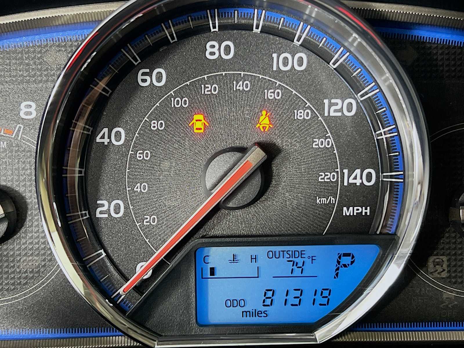 2013 Toyota RAV4 Limited photo 11