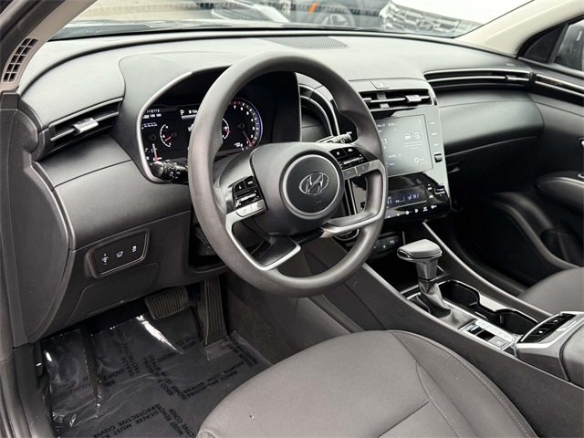 2024 Hyundai Tucson SEL photo 2