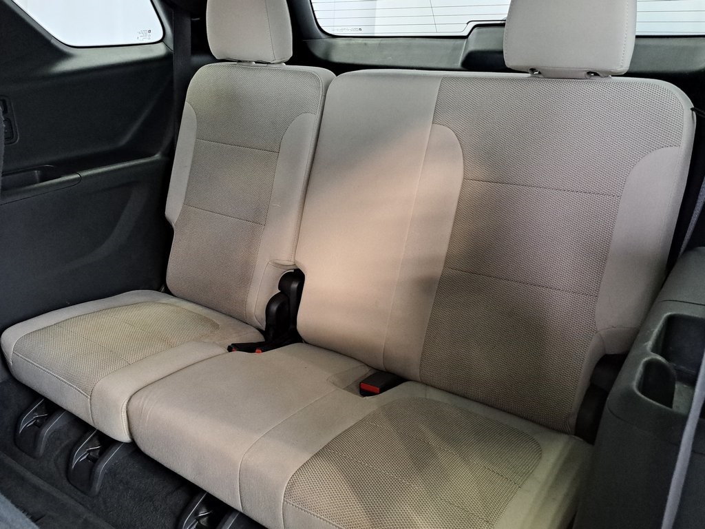 2023 Chevrolet Traverse LS photo 26