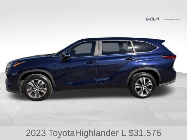 2023 Toyota Highlander L photo 4