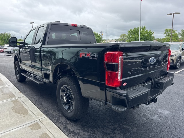 2024 Ford F-350 XL photo 5