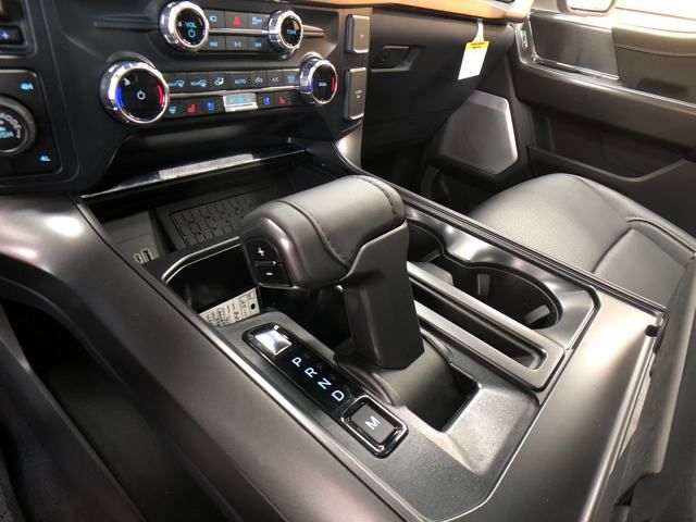 2025 Ford F-150 Lariat photo 19