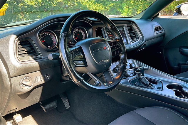 2023 Dodge Challenger R/T photo 15