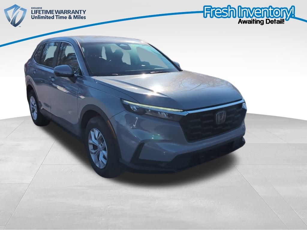 2023 Honda CR-V LX's photo