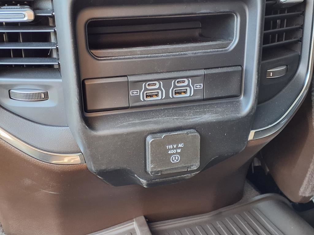 2025 Ram 3500 Laramie photo 14