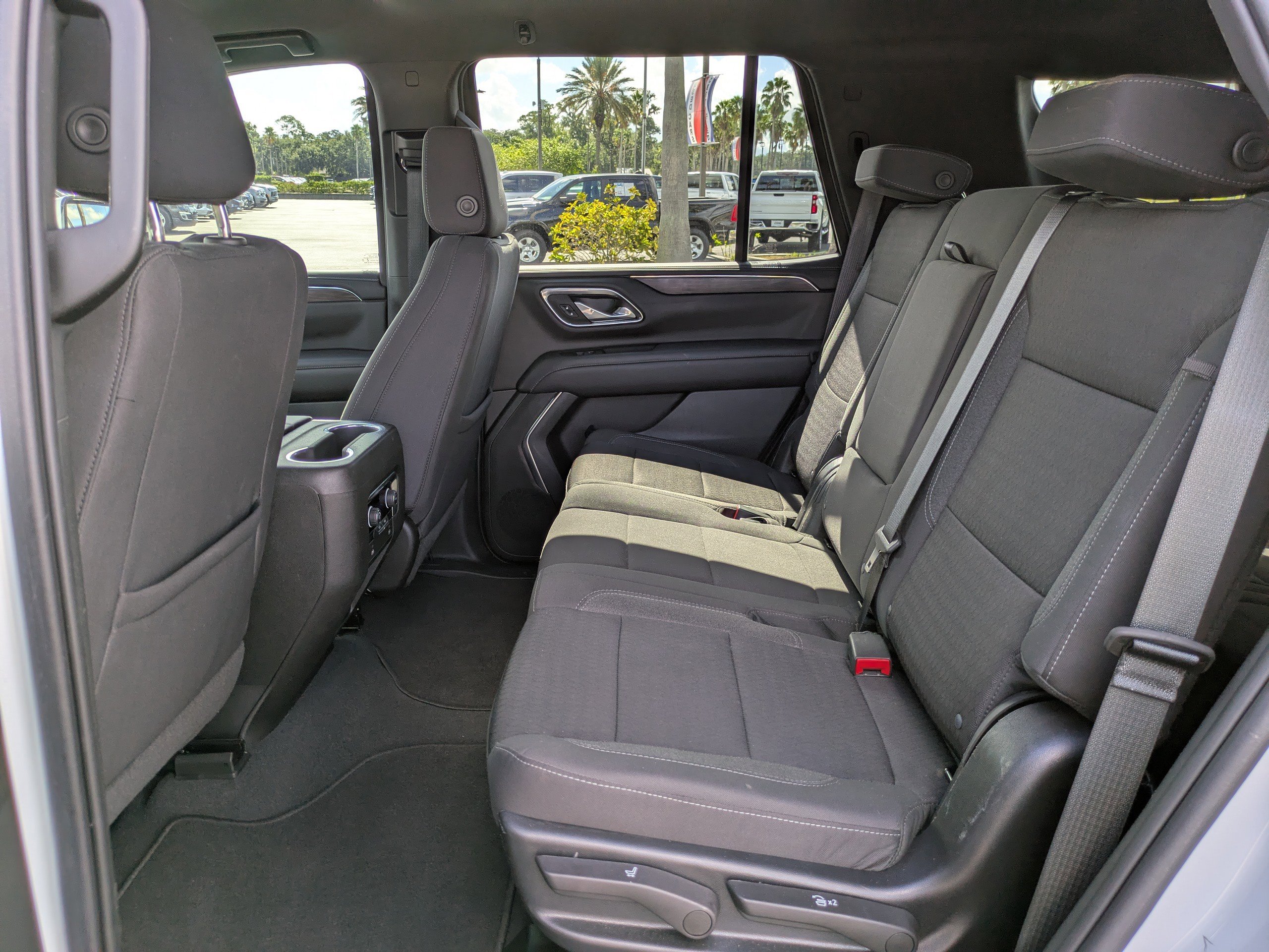 2023 Chevrolet Tahoe LS photo 12