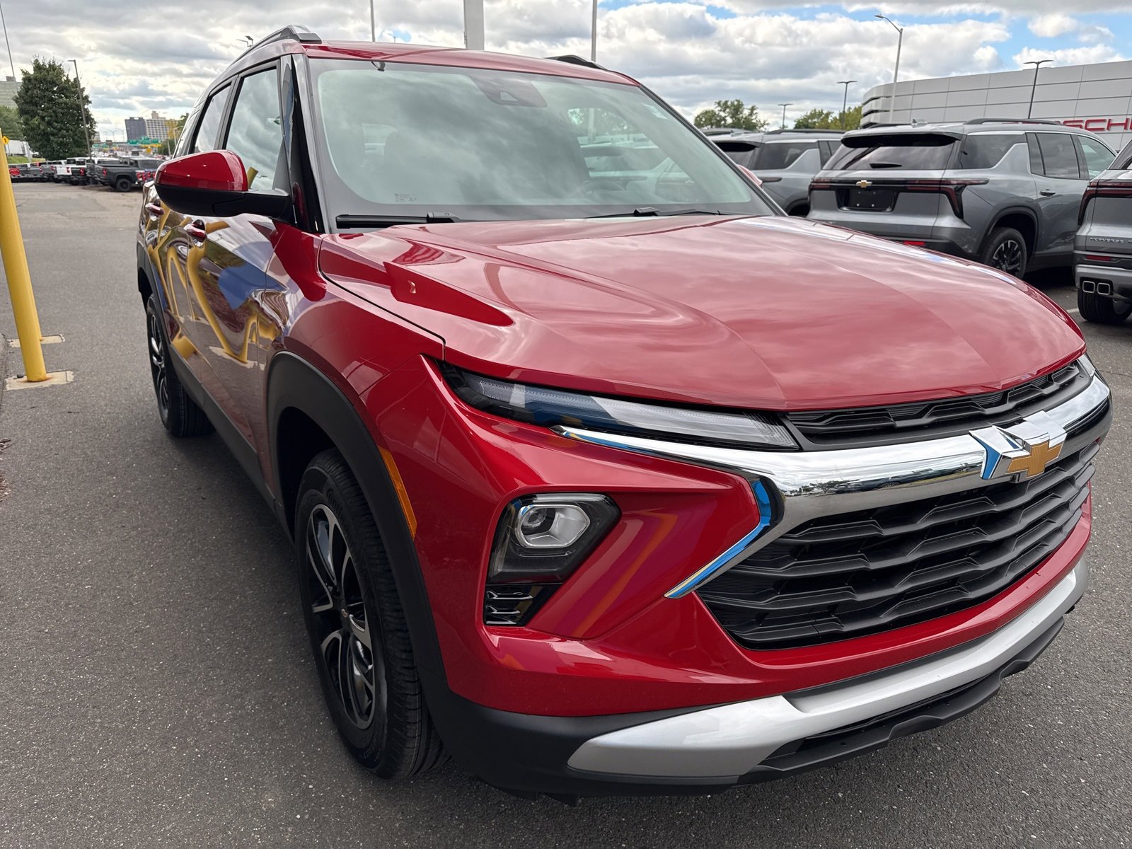 2026 Chevrolet Trailblazer LT photo 4