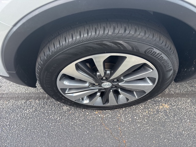 2022 Buick Encore Preferred photo 5