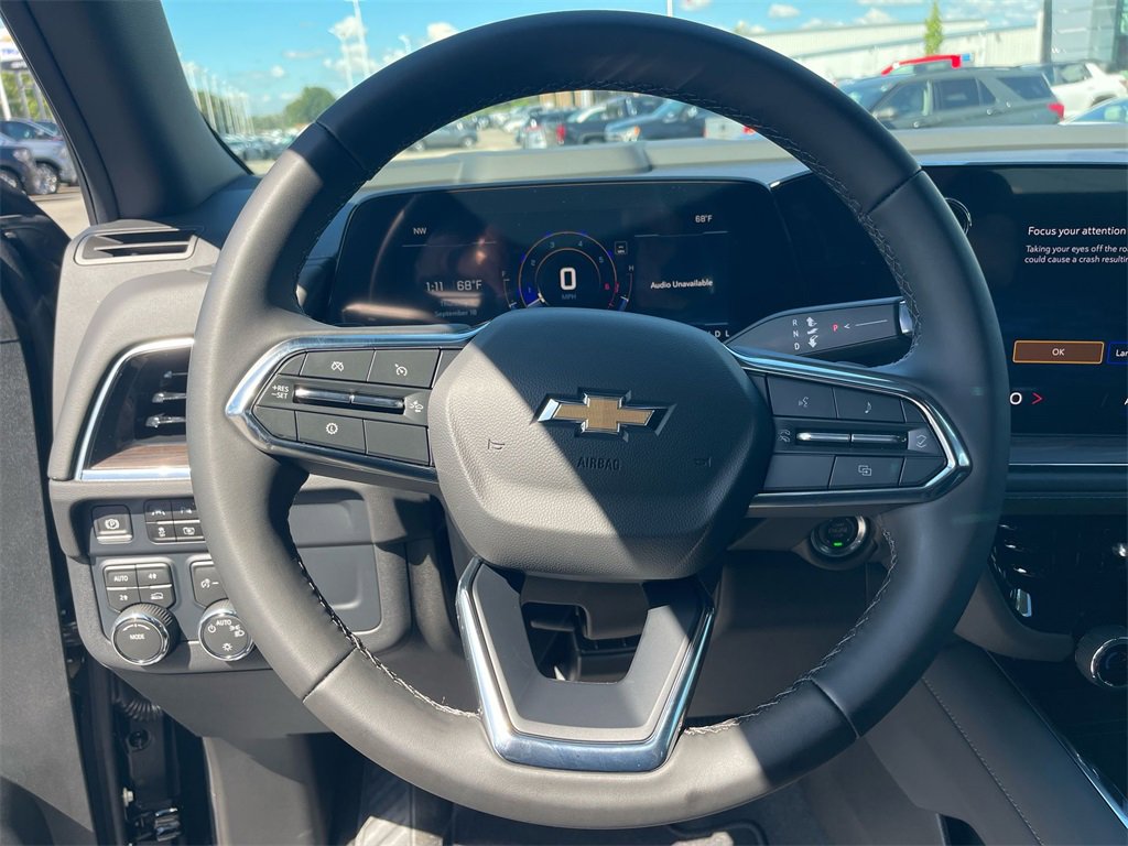2025 Chevrolet Tahoe LS photo 13