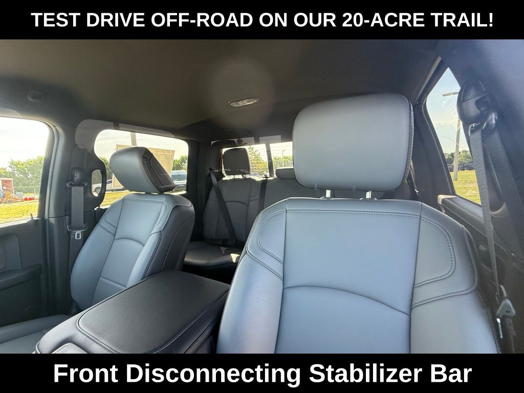 2026 Ram 2500 Tradesman photo 18