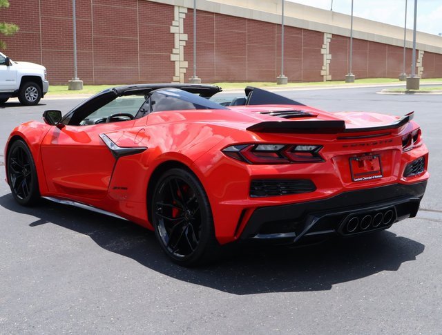 2025 Chevrolet Corvette Z06 3LZ photo 5