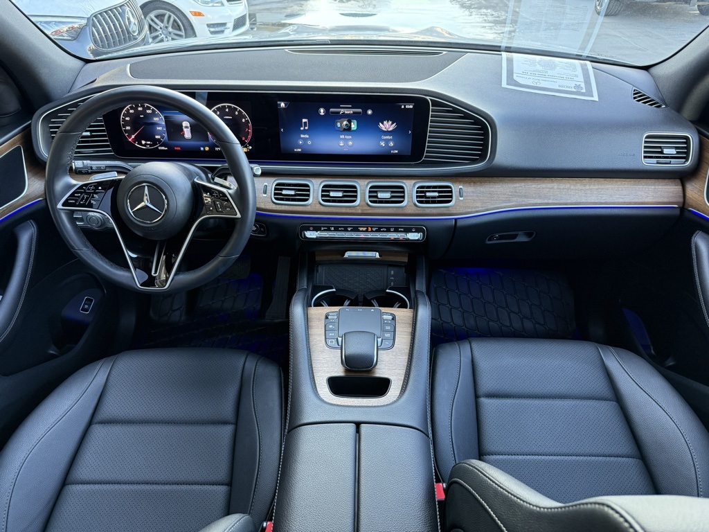 2025 Mercedes Benz GLE 350 4MATIC photo 4