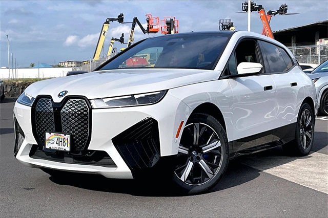 2025 BMW iX 50's photo