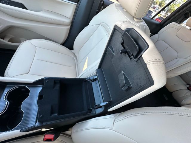 2025 Jeep Grand Cherokee Limited photo 21