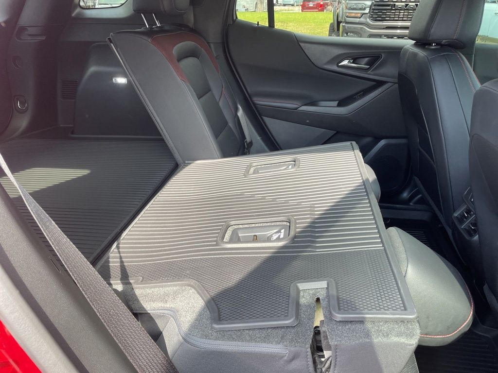 2025 Chevrolet Equinox RS photo 36